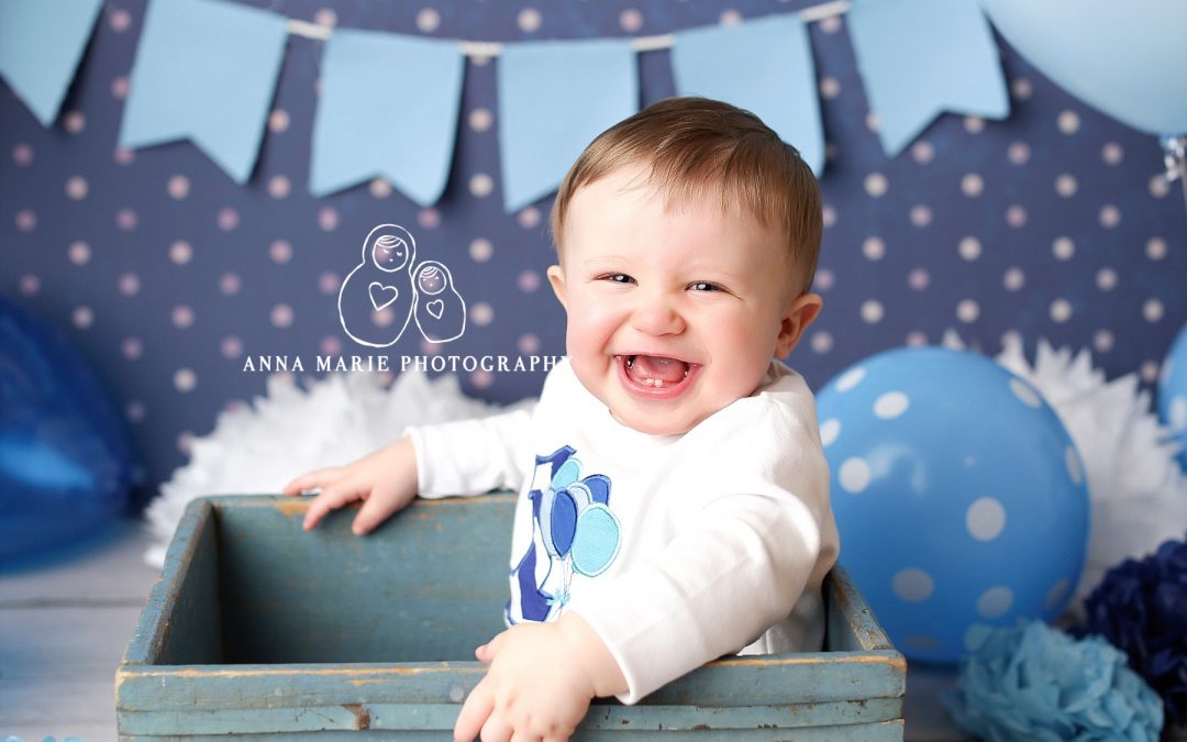 Blue Springs Baby Photographers | Blue Birthday Session