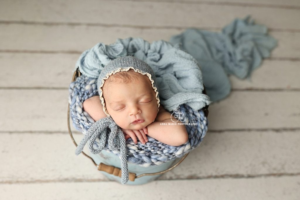 Professional newborn photographer KC