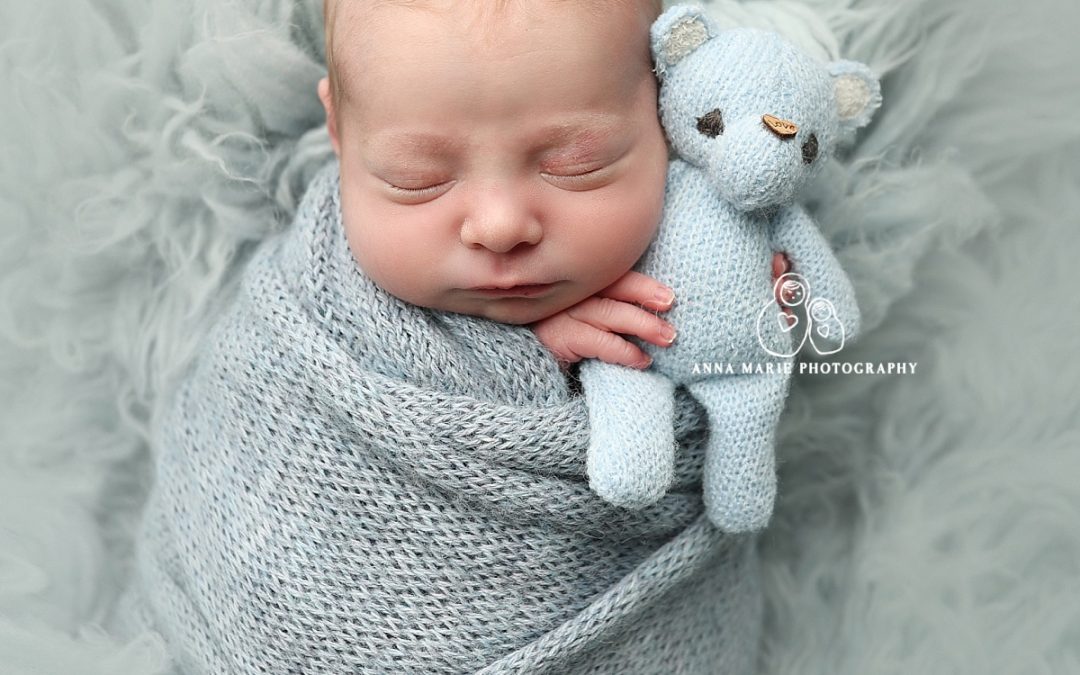 KC Infant Portraits | Welcome to the world Carson