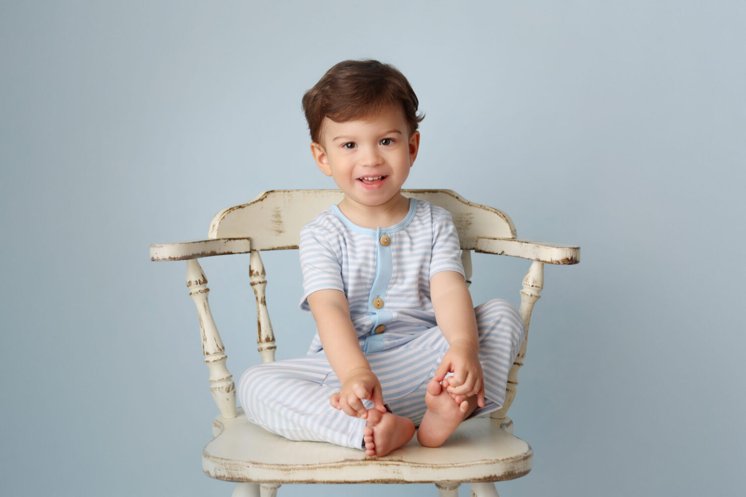 Kansas City child photographer, kids portrait studio near me, children's photography Overland Park