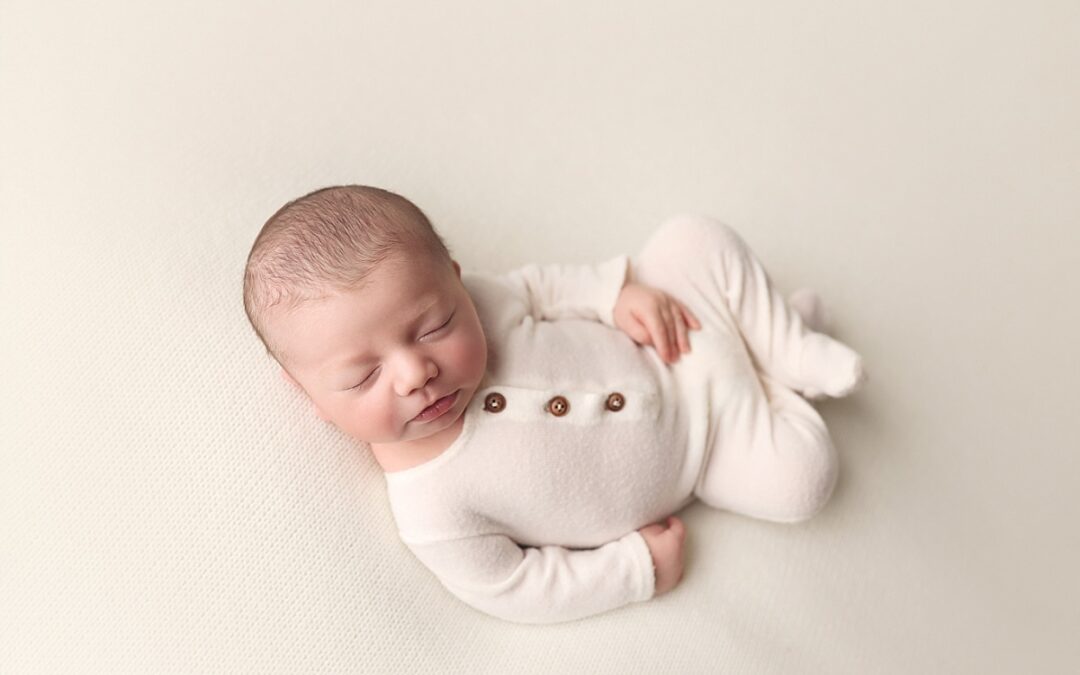 How to Prepare for your Newborn Photography Session | Newborn Photography in Kansas City