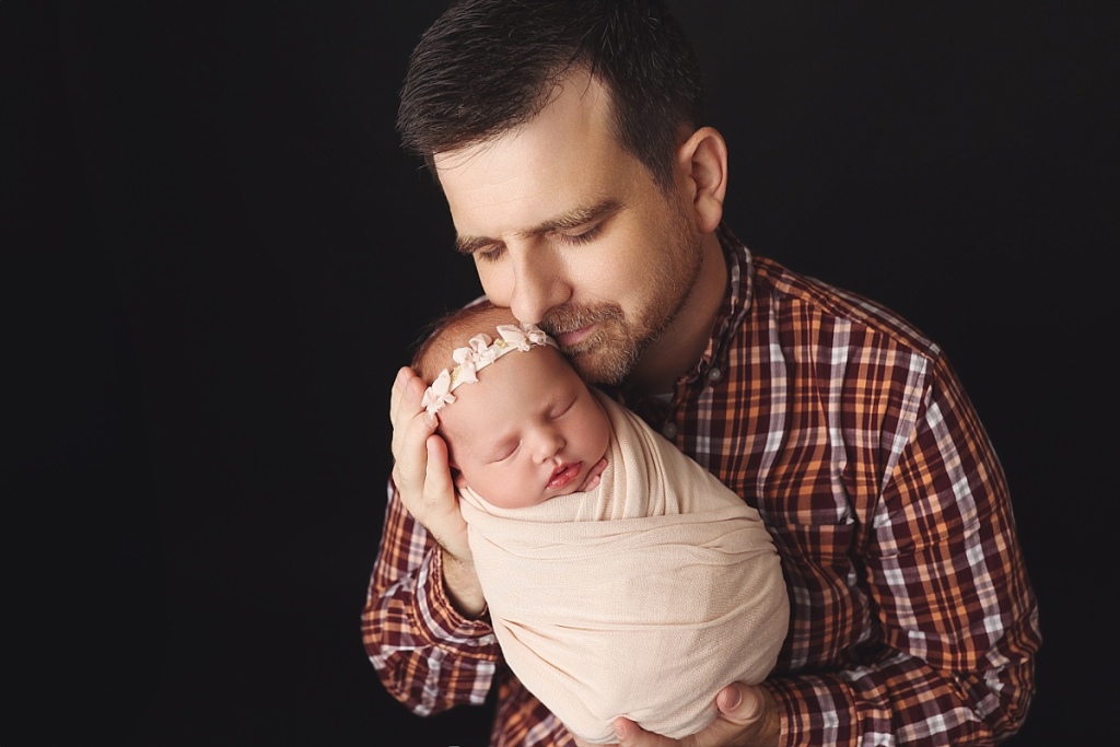 newborn portraits Overland Park, newborn photoshoot Kansas City, Blue Springs newborn photography