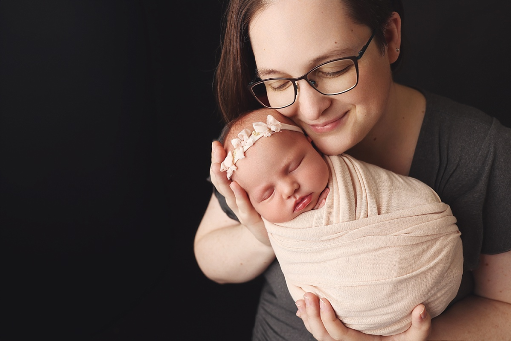 newborn portraits Overland Park, newborn photoshoot Kansas City, Blue Springs newborn photography