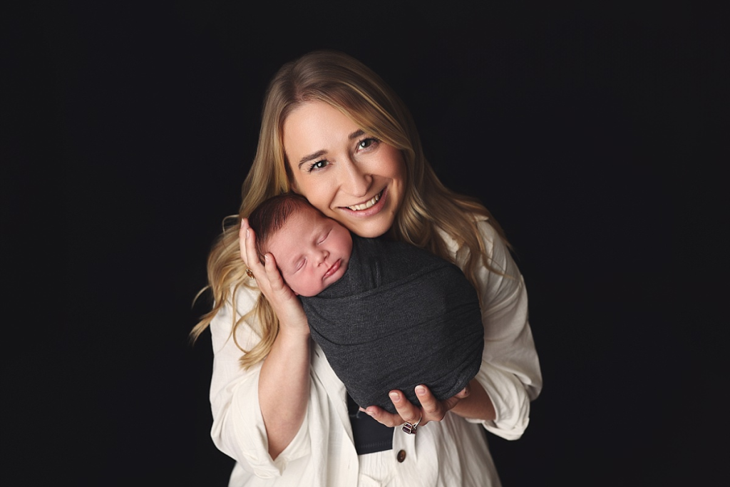KC newborn photographer, Overland Park newborn portraits, baby photography Kansas City, Blue Springs MO newborn photographer