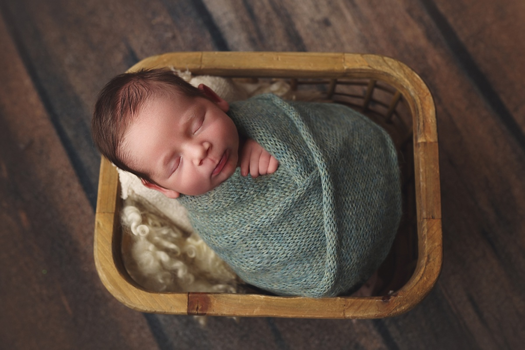 KC newborn photographer, Overland Park newborn portraits, baby photography Kansas City, Blue Springs MO newborn photographer