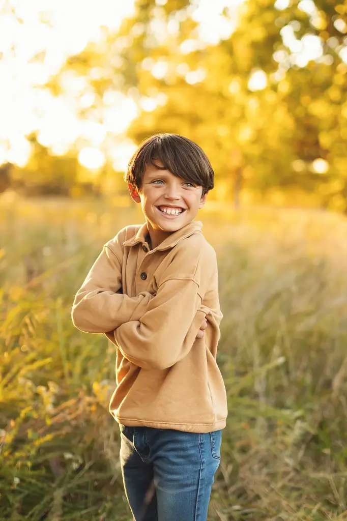 Kansas City family photographer, family portraits near me, KC family photography
