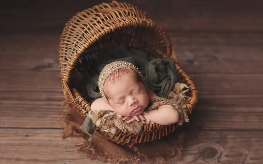👶 Why Experience Matters When Choosing the Best Newborn Photographer in Kansas City