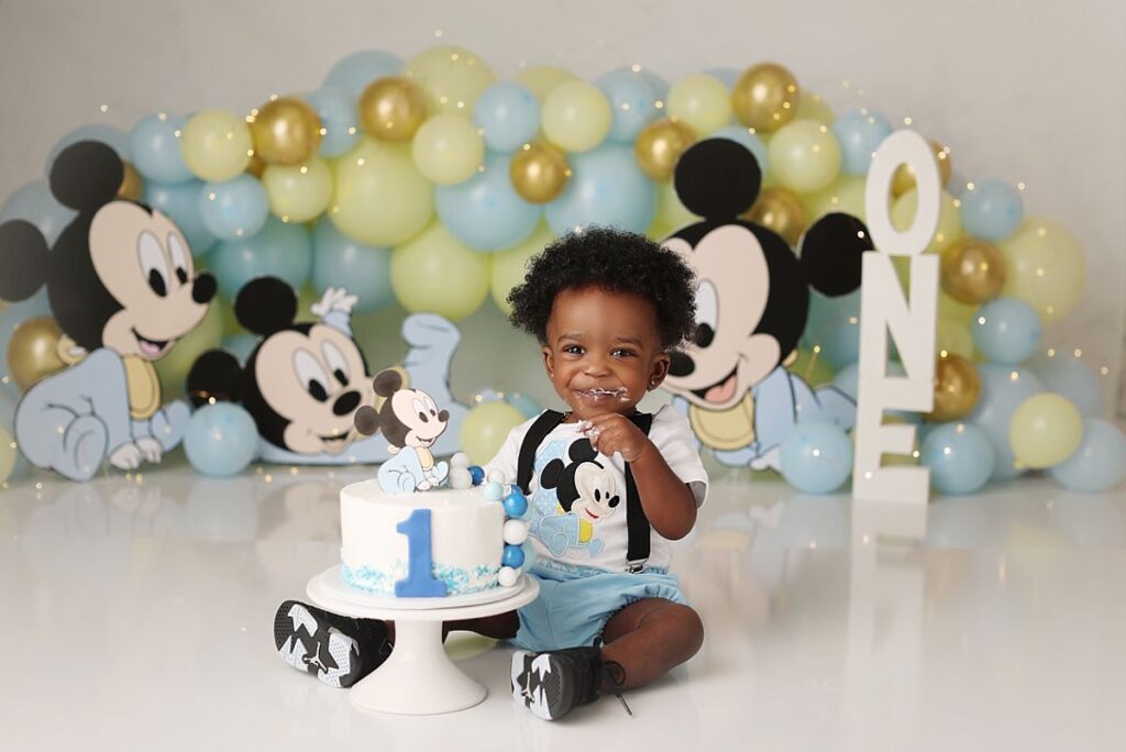 baby mickey cake smash at kansas city photography studio